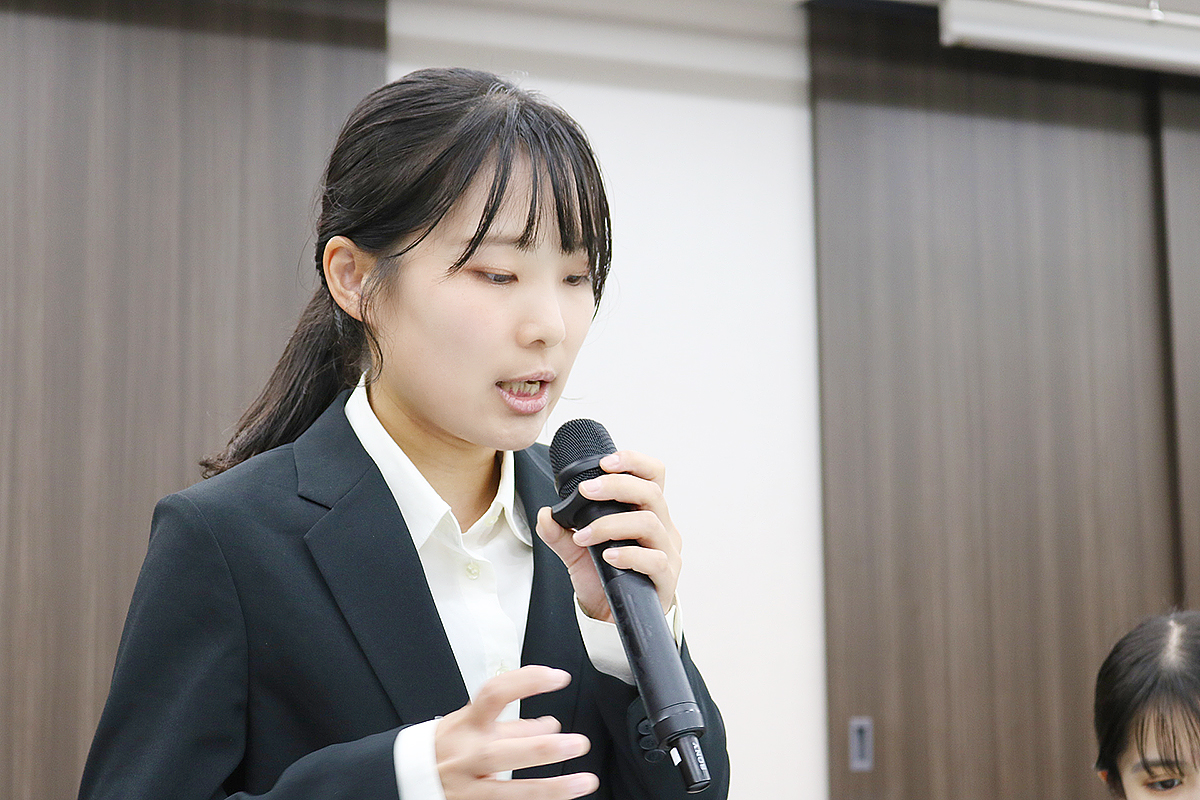 社会福祉法人ウィズ_職員合同研修の様子