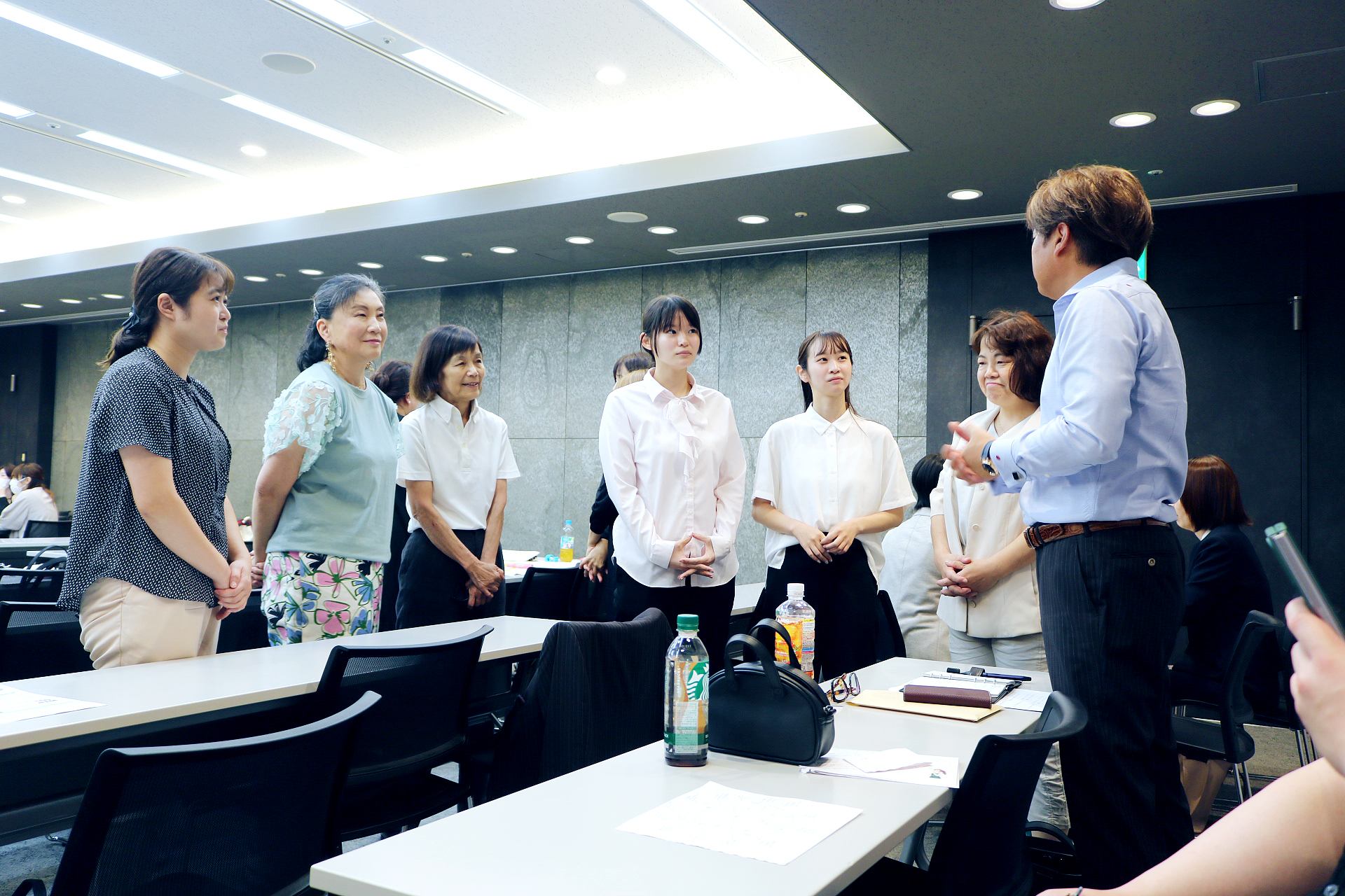 社会福祉法人ウィズ_職員合同研修の様子