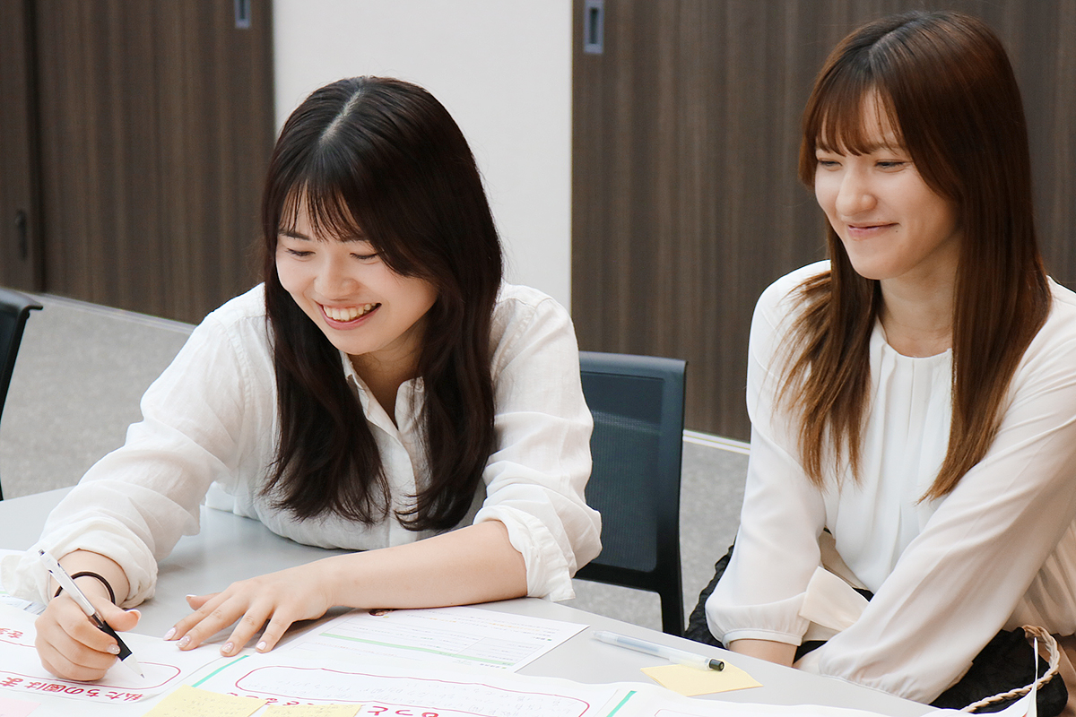 社会福祉法人ウィズ_職員合同研修の様子